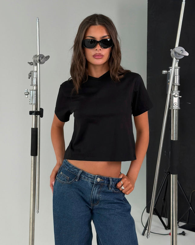 Dealia High V Boxy Tee Black