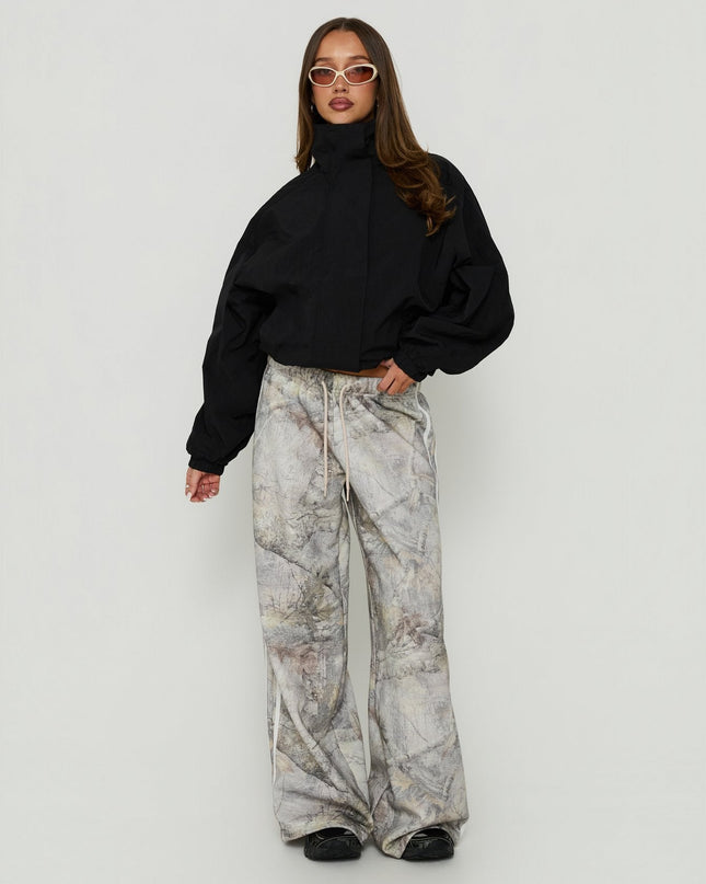Kallow Funnel Neck Windbreaker Jacket Black
